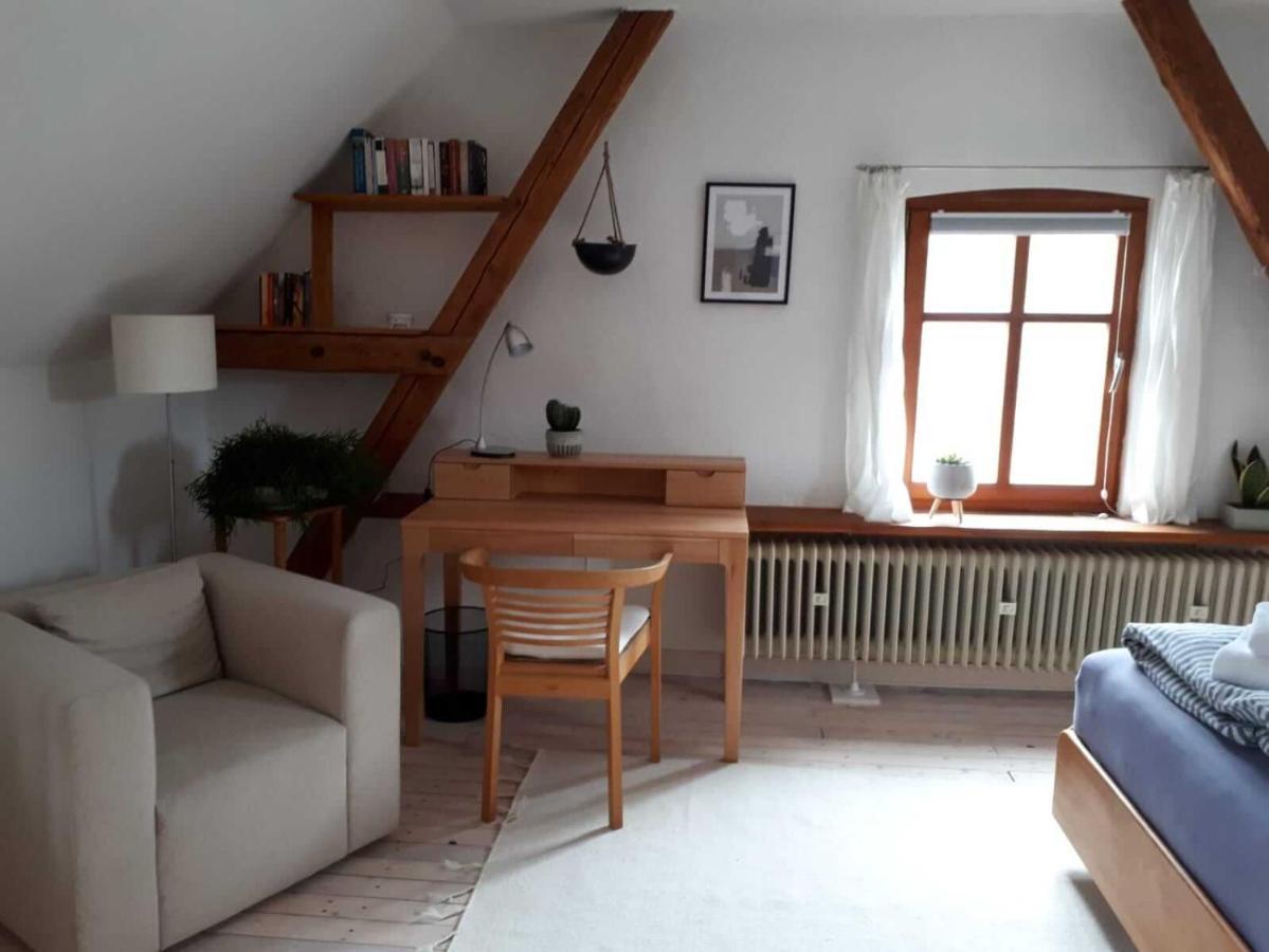 Aeltestes Haus In Quentel - Ferienwohnung 2 Mit Dachterrasse Lichtenau المظهر الخارجي الصورة